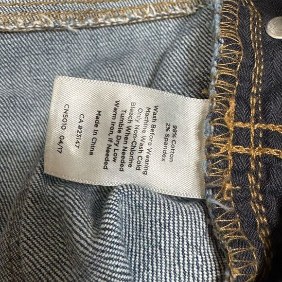 Talbots Women's Straight Leg Boyfriend Jeans Size 8 Flawless Fit Denim - Picture 6 of 7